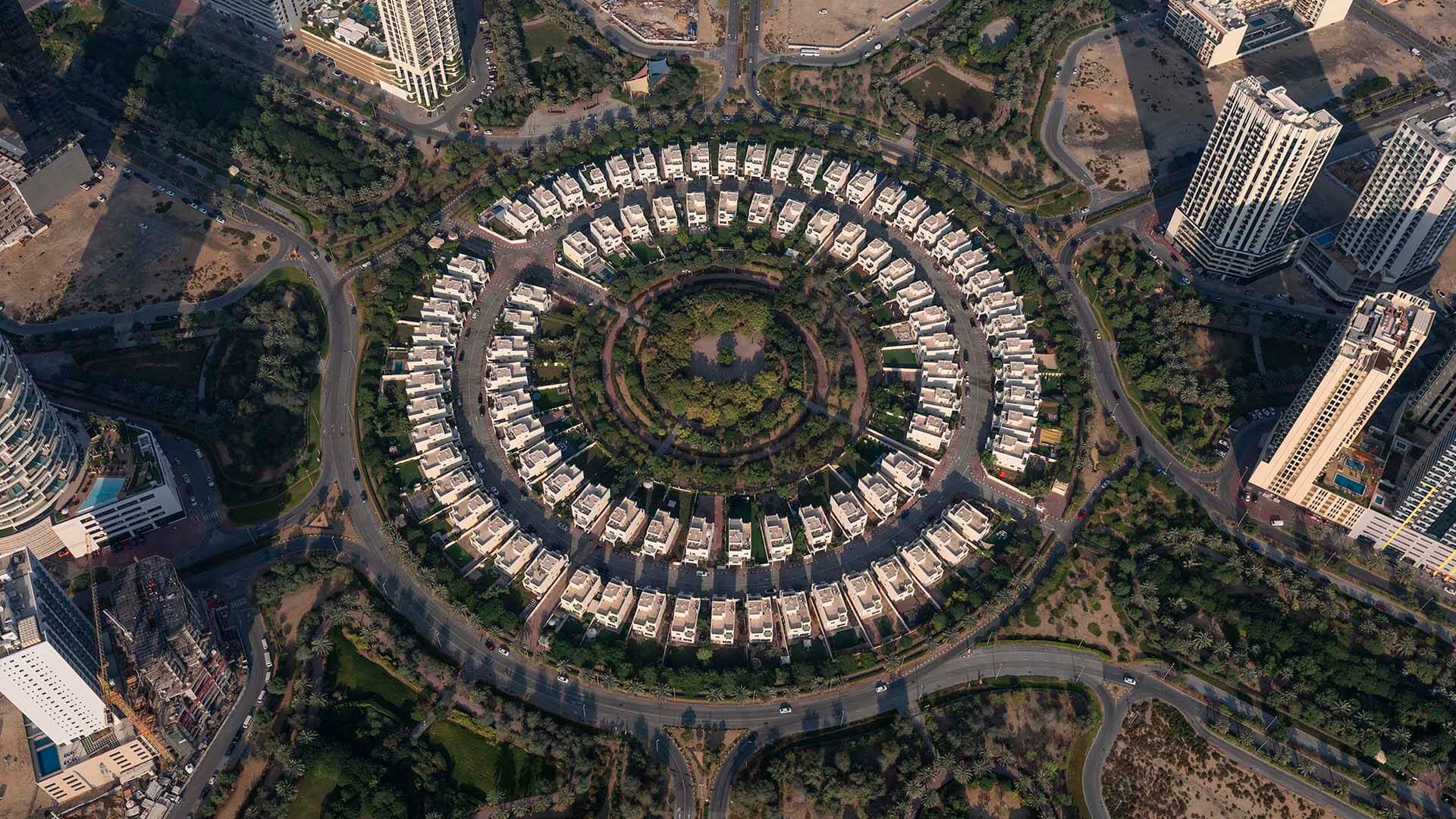Jumeirah Village Circle Townhouse Investment Dubai